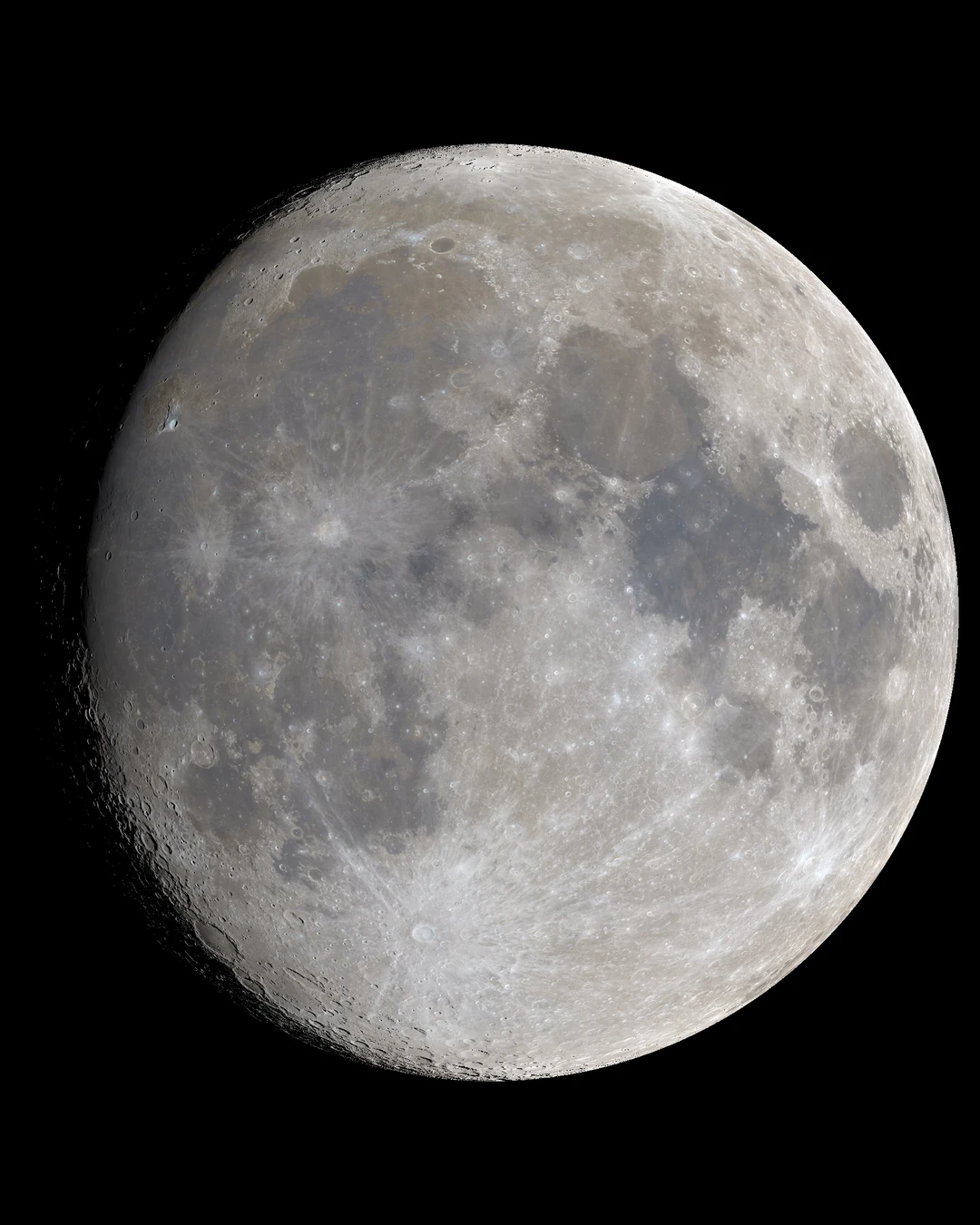 03 / 13 · Waxing Gibbous 93%